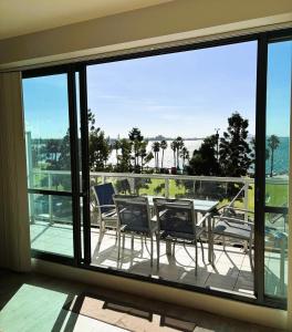 THE WATERFRONT APARTMENTS Family Executive Apartment with Bay Views located on the Geelong Waterfront - 2407