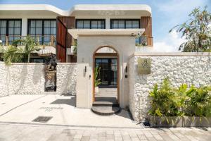 Bens Villa 2 by Alfred in Bali