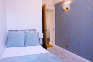 Entire Flat in Chelsea, London