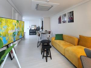 CHARMSTAY In Seoul 합법숙소 공항철도 지하철역3분 3R2B