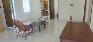 Beverly Dinesh Homestay