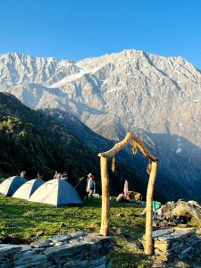 Thatharana Trek by Mountain Hikers - Mudhouse & Cafe