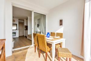 Les Appartements aux Restanques du Golfe de St Tropez - maeva Home - Appartement 2 pièces 4 personnes avec très belle vue mer - Prestige - super Home MAE-8321