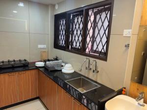 Urban Vibes Service Stay-Mannagudda