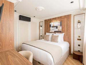 Merveil - Signature Suite - Opera - Bateliere