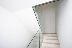 Inviting and bright 90 m2 residence with 4 balconies