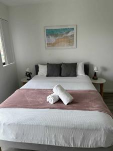 Ensuite Double Room - Central & Convenient Location in Guildford West