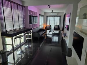 Flame Tree Suite 110 sqm 2-Bedroom Apartment - Apartmány, Hua Hin