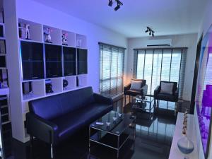 Flame Tree Suite 110 sqm 2-Bedroom Apartment