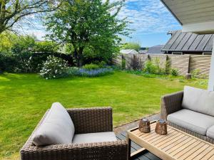 Cottage Close To Forest & Beach