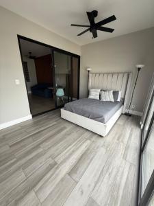 Carlos and Jocelins department