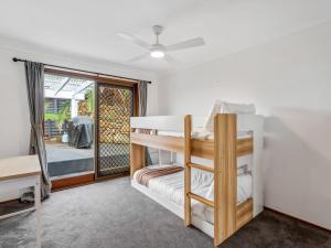 The Canopy House - by Coast Hosting