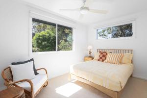 The Glass House by Coast Hosting