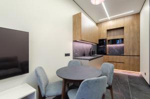 Petrovdom Apartments 24-267 RC Manhattan City,Beresteiskyi 11