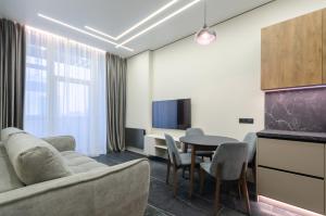 Petrovdom Apartments 24-267 RC Manhattan City,Beresteiskyi 11