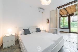 Fiorenza's charming beach house img3