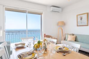 Cannes Suquet Sea View & Beach Access