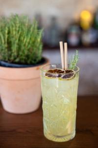 Hotels LA FERME DE LA HUPPE : photos des chambres