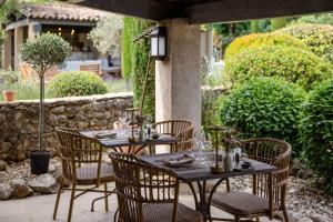 Hotels LA FERME DE LA HUPPE : photos des chambres