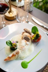 Hotels LA FERME DE LA HUPPE : photos des chambres