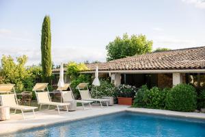 Hotels LA FERME DE LA HUPPE : photos des chambres