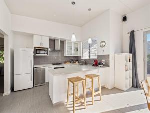 Peppi Hollow - 500 metres from the Prevelly beach