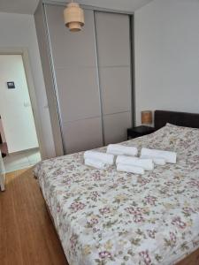 Apartments 402