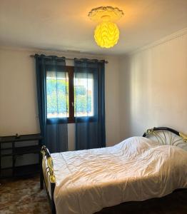 Villas Villa familiale piscine privee 6 personnes Proche plage 6PC7 : photos des chambres