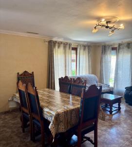 Villas Villa familiale piscine privee 6 personnes Proche plage 6PC7 : photos des chambres