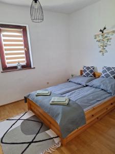 Mi Kis Lakunk - szállás&dézsa a szőlőhegyen