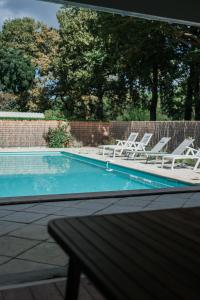 Maisons de vacances Maison Dharma a 5km de la plage avec Sauna : photos des chambres