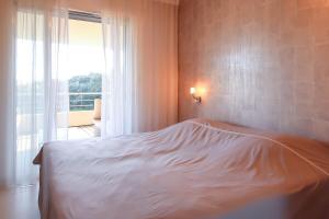 Appartements NEPTUNE - Apartment 4 to 6 people - Port of Porto-Vecchio : photos des chambres