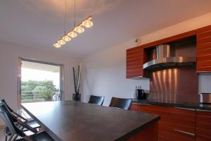 Appartements NEPTUNE - Apartment 4 to 6 people - Port of Porto-Vecchio : photos des chambres