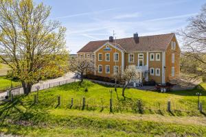 Mjällbyhus Pensionat & Stugby