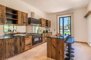 Villas Luxueux domaine au coeur des alpilles : Villa