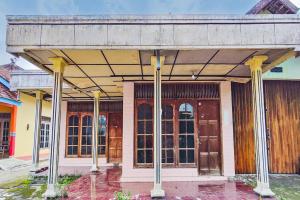 OYO Life 93662 Kost Pak Budi