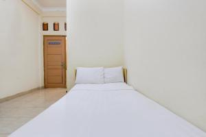 OYO Life 93662 Kost Pak Budi