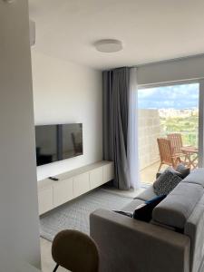 Luxury Apartment Valley Views B11