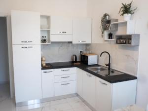 De Camillis Apartments in St Peter