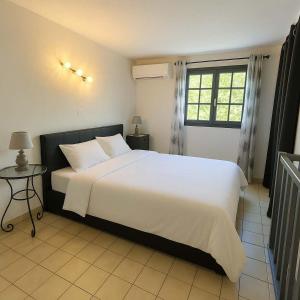 Appartements Appartement calme proche du centre : photos des chambres