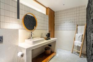 Happiness Apartment 2 - Turn Every Daya Getaway in Ubud