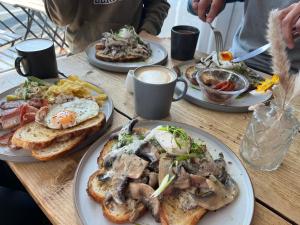 Sunset family lodge private garden private parking