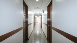 RedDoorz @ Express Inn Lapu Lapu