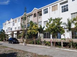 OYO 921 Sorrento Hotel And Resort