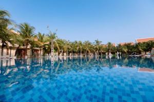 Ha Tien Xua Hotel & Resort