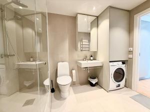 Luxury Apt - Karlatornet - 2BR - Spa - Gym - City