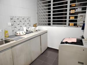 Aliff Avenue By Natol