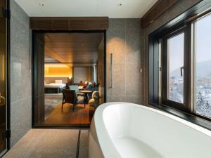 Executive Suite SUIREI