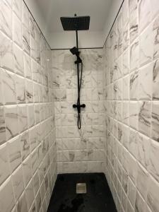 Appartements Joli Studio Dependance Lectoure Intra-muros : photos des chambres