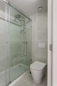 The Travelers Terrace, 2BR in Lisbon